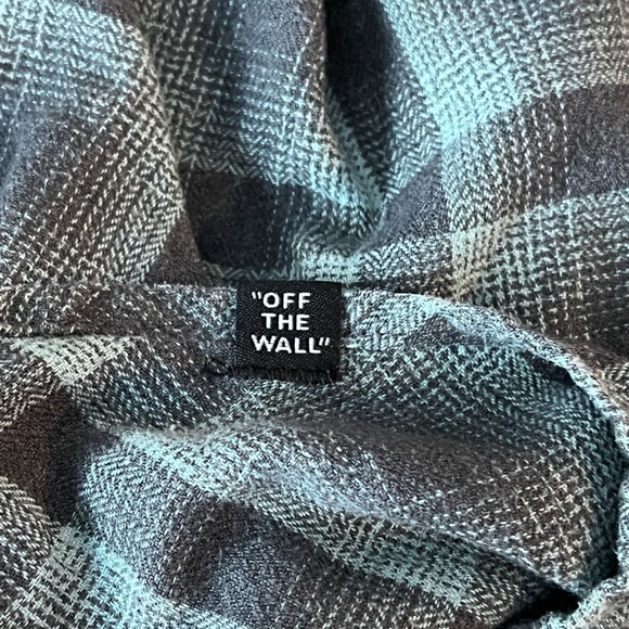 Vans Men’s Flannel Button Down Gray and Blue Size Large - Picture 5 of 5